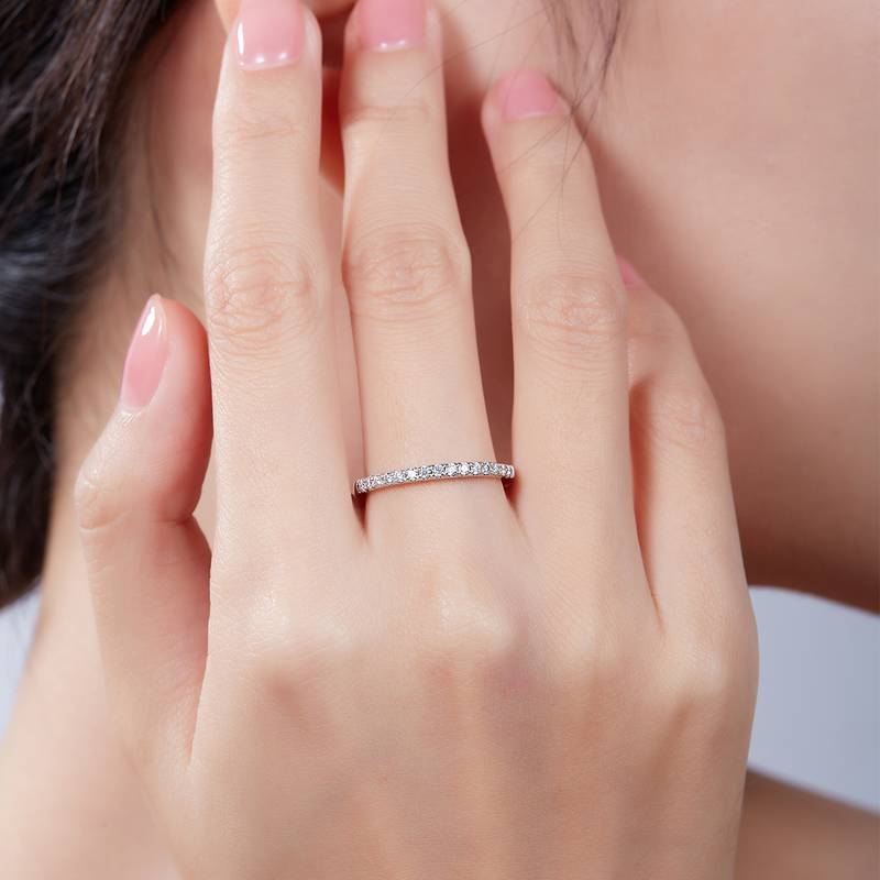 Straight line ring guard S925 silver plated platinum moissanite gemstone 33 points D-grade
